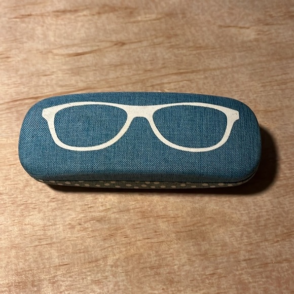 Eyeglass or sunglass case teal with white polka bots and glasses detailing - Picture 1 of 6